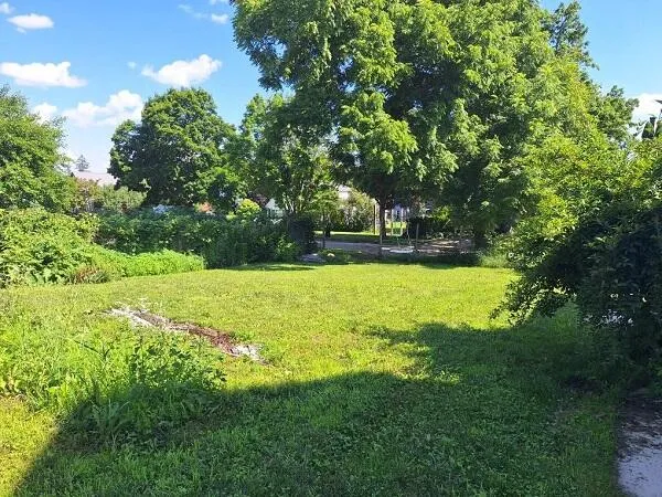 $685,000 | 231 South Rusk Avenue, Viroqua, WI 54665