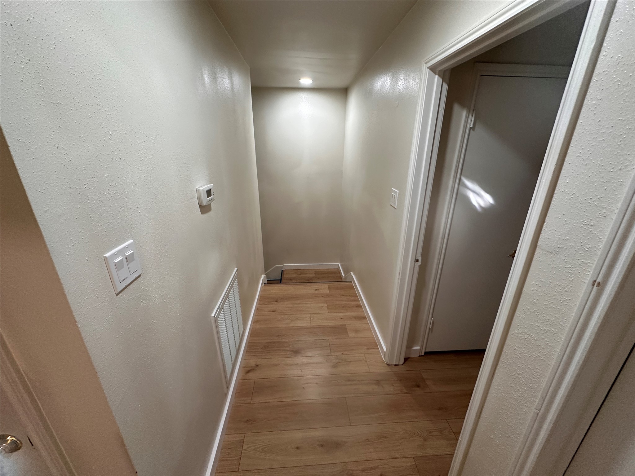 14226 Misty Meadow Lane Houston, TX 77079 - Photo 19 of 34 All bedrooms are up