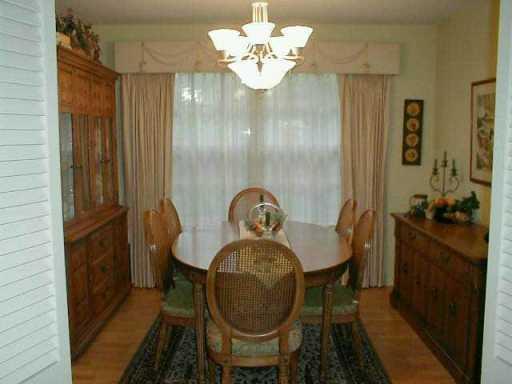1424 Ransbottom Drive Alexandria, LA 71302 - Photo 3 of 9 Gallery Image 3