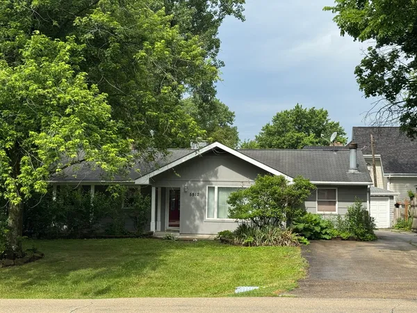 $3,000 | 5512 South Monroe Street, Hinsdale, IL 60521