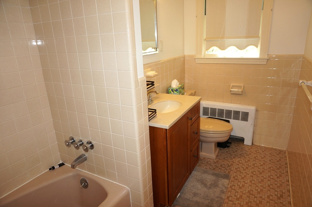 119 Pine Street, Unit SF Weston, MA 02493 - Photo 11 of 23