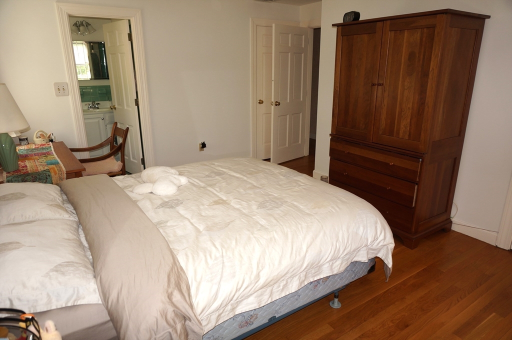 119 Pine Street, Unit SF Weston, MA 02493 - Photo 16 of 23