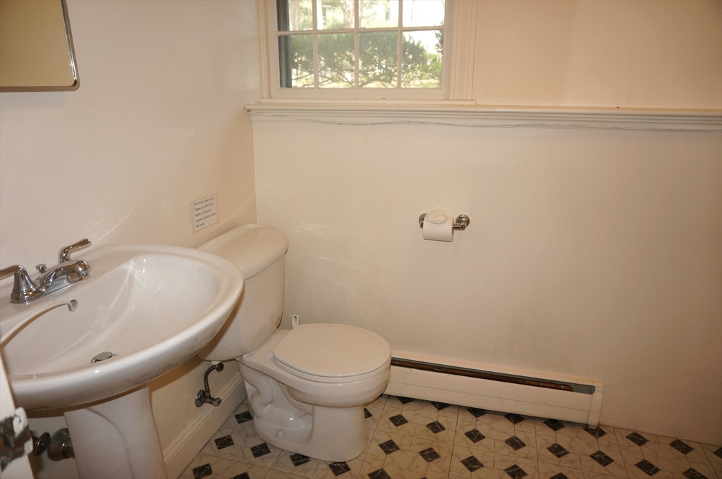 119 Pine Street, Unit SF Weston, MA 02493 - Photo 19 of 23