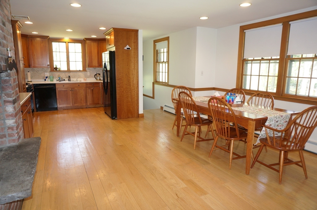 119 Pine Street, Unit SF Weston, MA 02493 - Photo 4 of 23