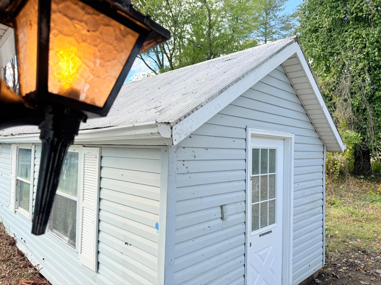 15465 Highway 156 Florence, IN 47020 - Photo 16 of 19 10 x 15 Shed