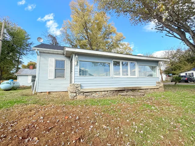 $139,000 | 15465 Highway 156, Florence, IN 47020