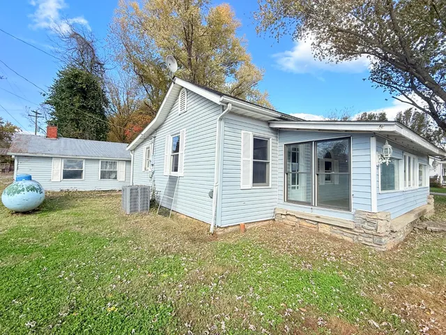 $139,000 | 15465 Highway 156, Florence, IN 47020