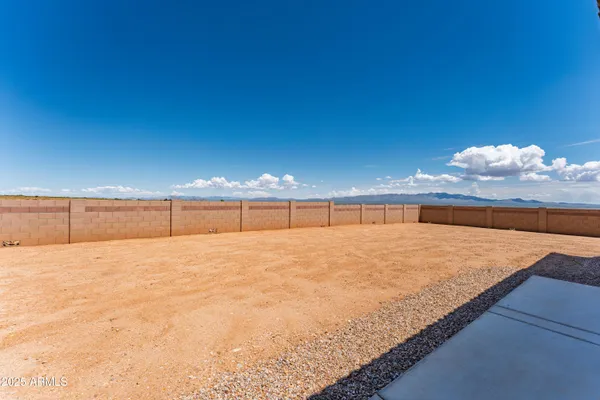 $713,639 | 6976 Vaquero Circle, Unit LOT 192, Hereford, AZ 85615