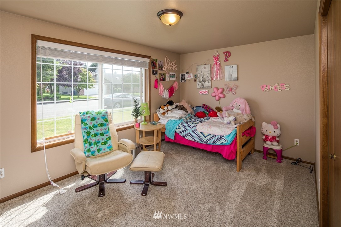 1073 Ridgeway Drive Lynden, WA 98264 - Photo 18 of 28 Gallery Image 18