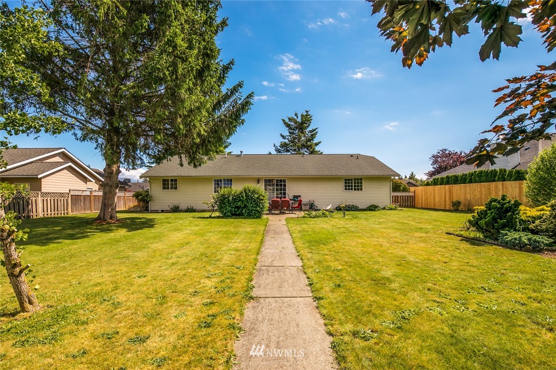 1073 Ridgeway Drive Lynden, WA 98264 - Photo 25 of 28 Gallery Image 25