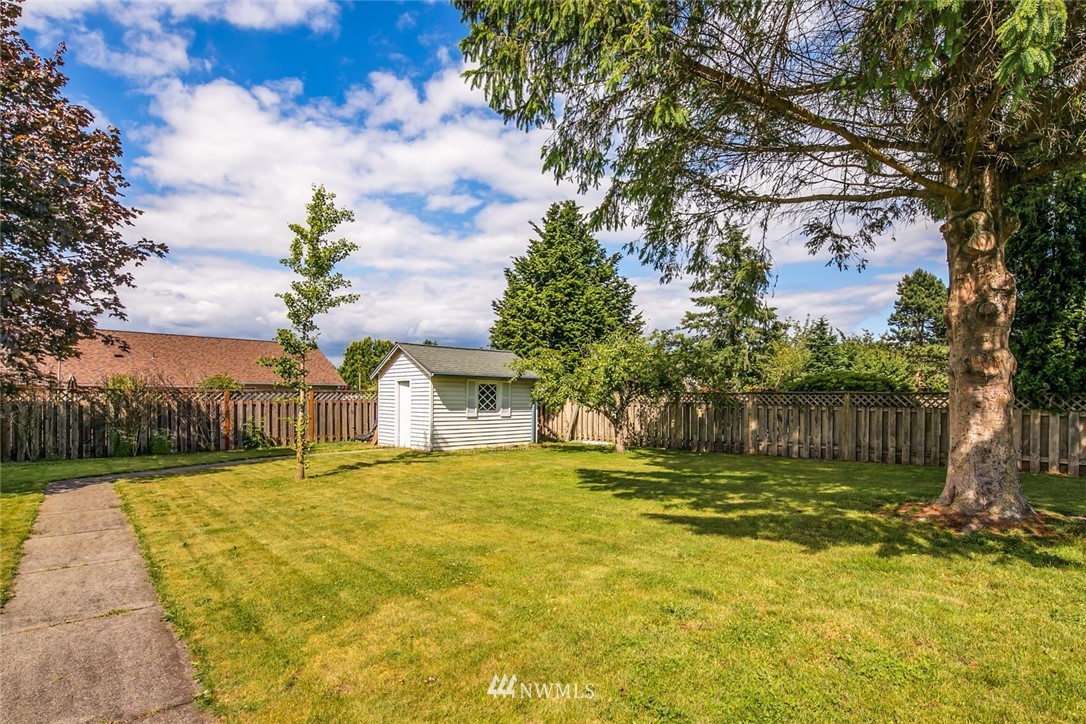 1073 Ridgeway Drive Lynden, WA 98264 - Photo 26 of 28 Gallery Image 26