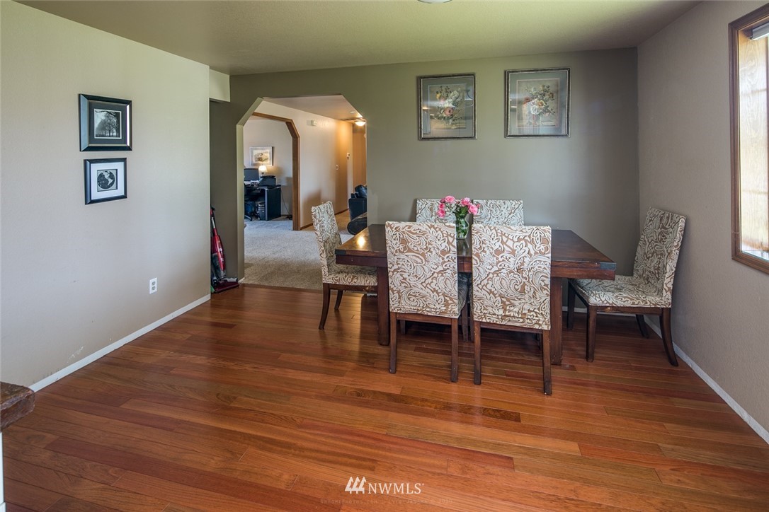1073 Ridgeway Drive Lynden, WA 98264 - Photo 9 of 28 Gallery Image 9