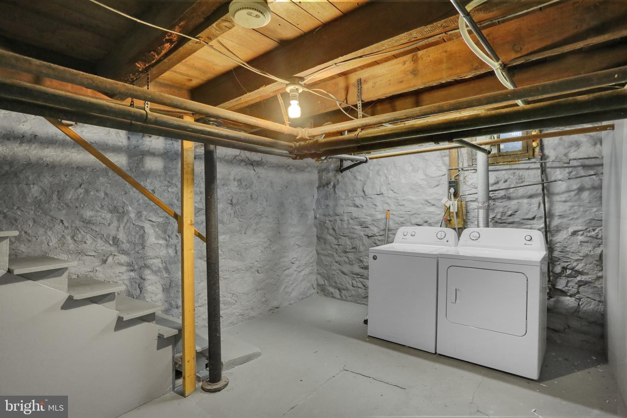 3935 Penn Avenue Sinking Spring, PA 19608 - Photo 23 of 46