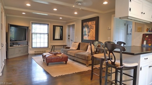 31315 Edgewood Road Cleveland, OH 44124 - Photo 2 of 25 Gallery Image 2