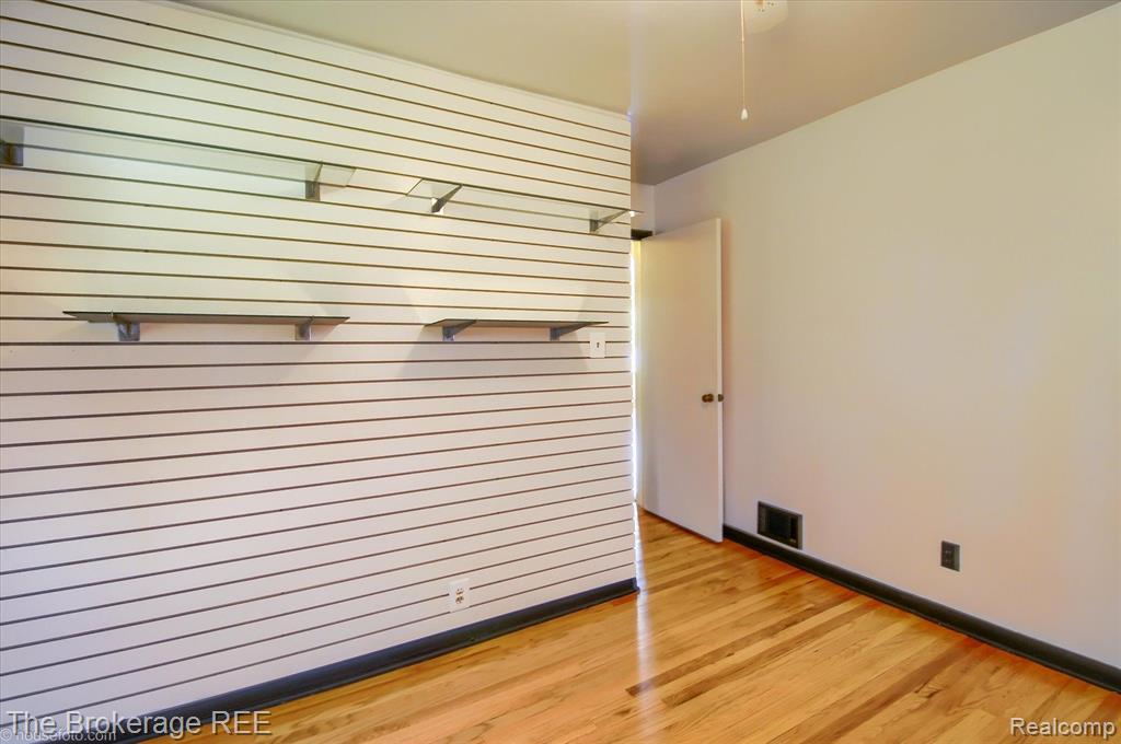 2818 Miller Road Flint, MI 48503 - Photo 17 of 28