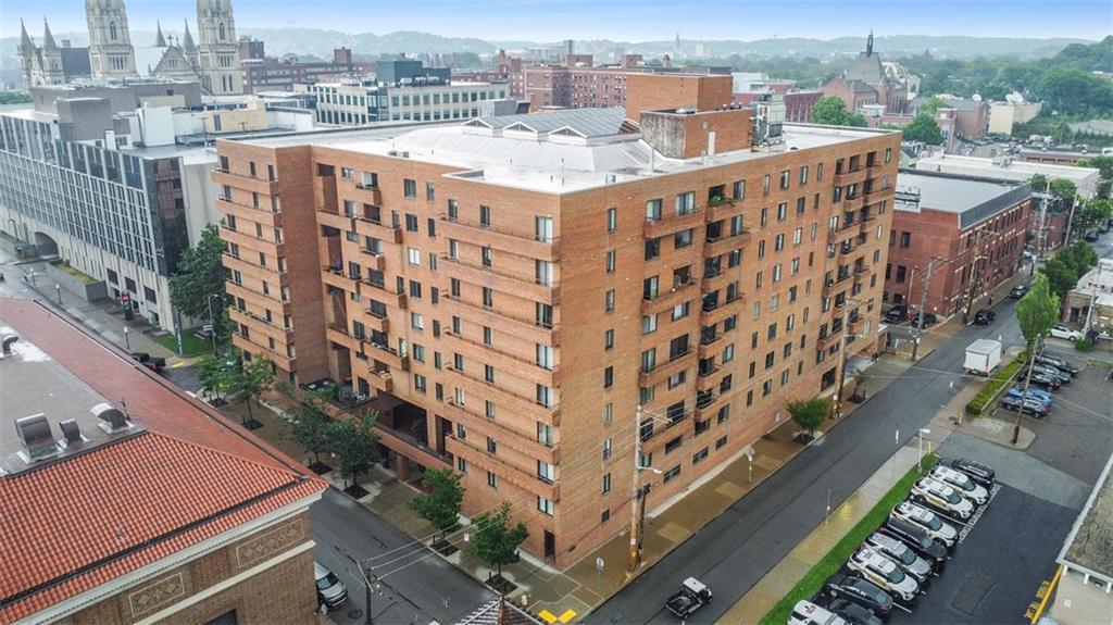 a picture of city view