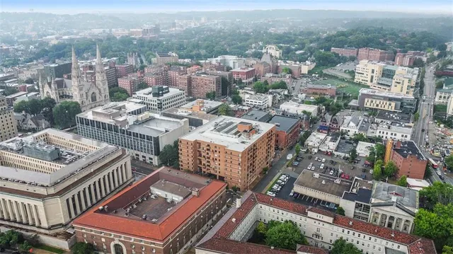 $449,900 | 307 South Dithridge Street, Unit 810, Pittsburgh, PA 15213