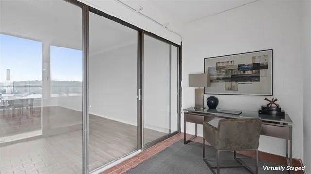 $449,900 | 307 South Dithridge Street, Unit 810, Pittsburgh, PA 15213