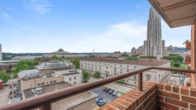 $449,900 | 307 South Dithridge Street, Unit 810, Pittsburgh, PA 15213