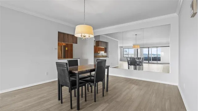 $449,900 | 307 South Dithridge Street, Unit 810, Pittsburgh, PA 15213