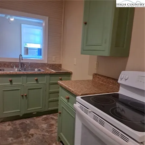 $298,000 | 460 Little Elk Road, Elk Park, NC 28622