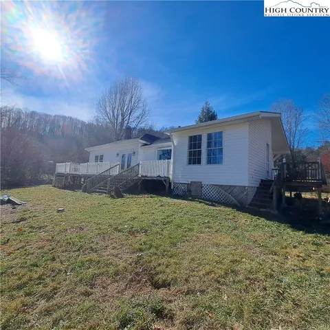 $298,000 | 460 Little Elk Road, Elk Park, NC 28622