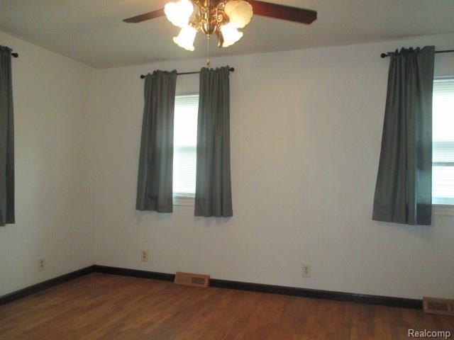1904 Spaulding Road Monroe, MI 48162 - Photo 8 of 15 7.JPG