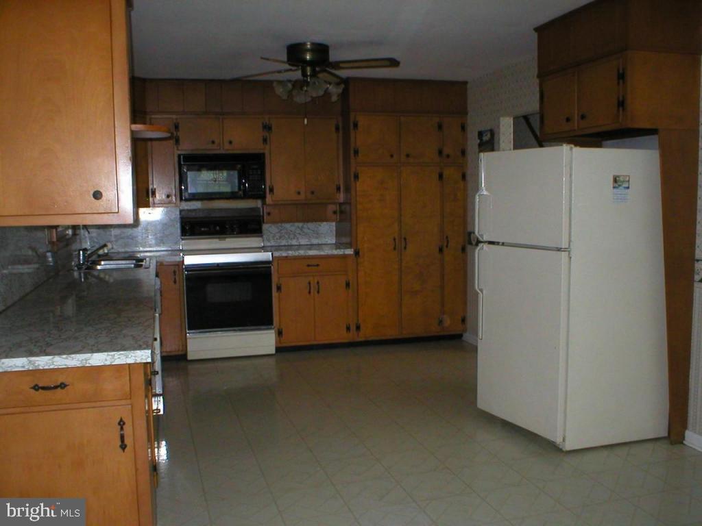 22 Refton Road Willow Street, PA 17584 - Photo 4 of 11 Gallery Image 4