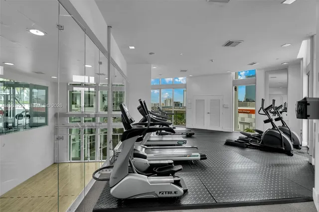 $5,000 | 350 South Miami Avenue, Unit 4103, Miami, FL 33130