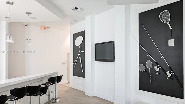 $5,000 | 350 South Miami Avenue, Unit 4103, Miami, FL 33130