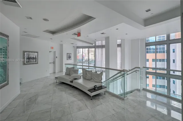 $5,000 | 350 South Miami Avenue, Unit 4103, Miami, FL 33130