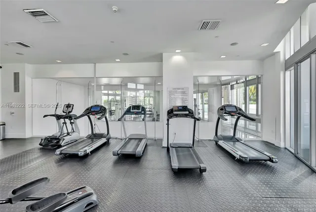 $5,000 | 350 South Miami Avenue, Unit 4103, Miami, FL 33130