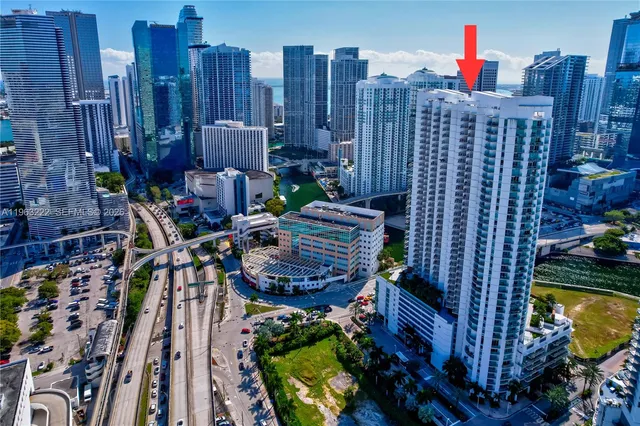 $5,000 | 350 South Miami Avenue, Unit 4103, Miami, FL 33130