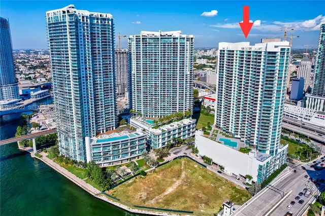 $5,000 | 350 South Miami Avenue, Unit 4103, Miami, FL 33130