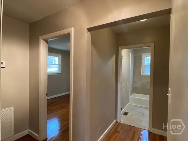 $1,500 | 290 Baker Street, Athens, GA 30601