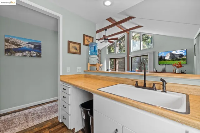 $525,000 | 26389 Siskiyou Drive, Long Barn, CA 95335