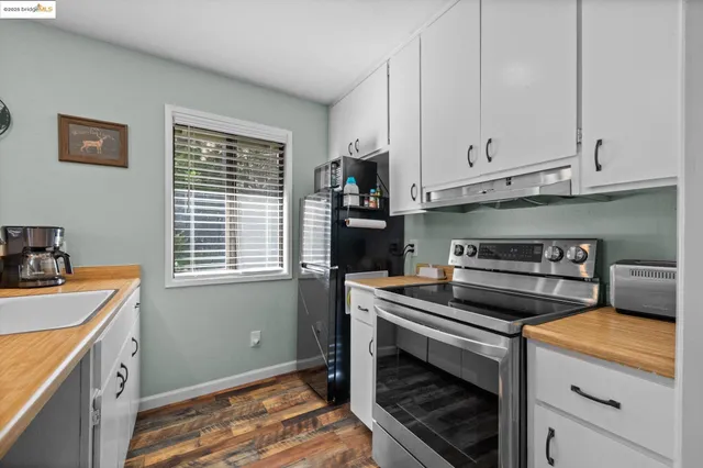 $525,000 | 26389 Siskiyou Drive, Long Barn, CA 95335