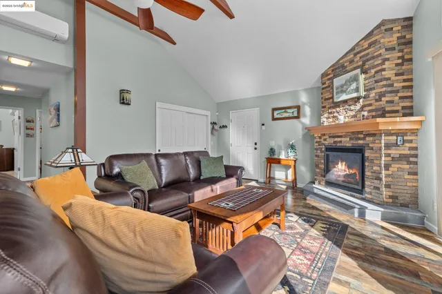 $525,000 | 26389 Siskiyou Drive, Long Barn, CA 95335