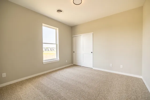 a view of empty room with window