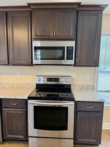 $174,900 | 218 Walker Circle West, Crestview, FL 32539