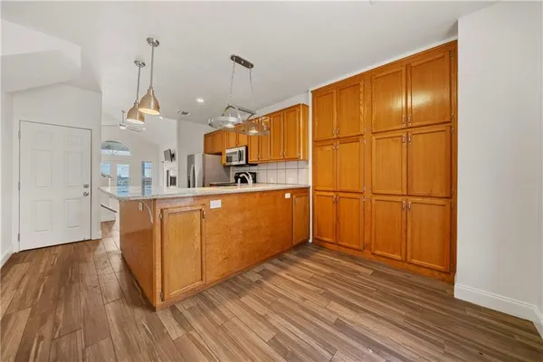 $2,800 | 741 Snug, Corpus Christi, TX 78402