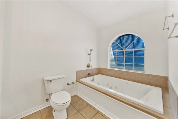 $2,800 | 741 Snug, Corpus Christi, TX 78402