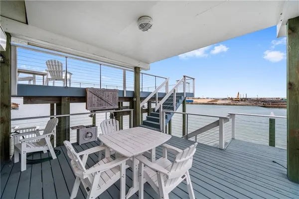 $2,800 | 741 Snug, Corpus Christi, TX 78402