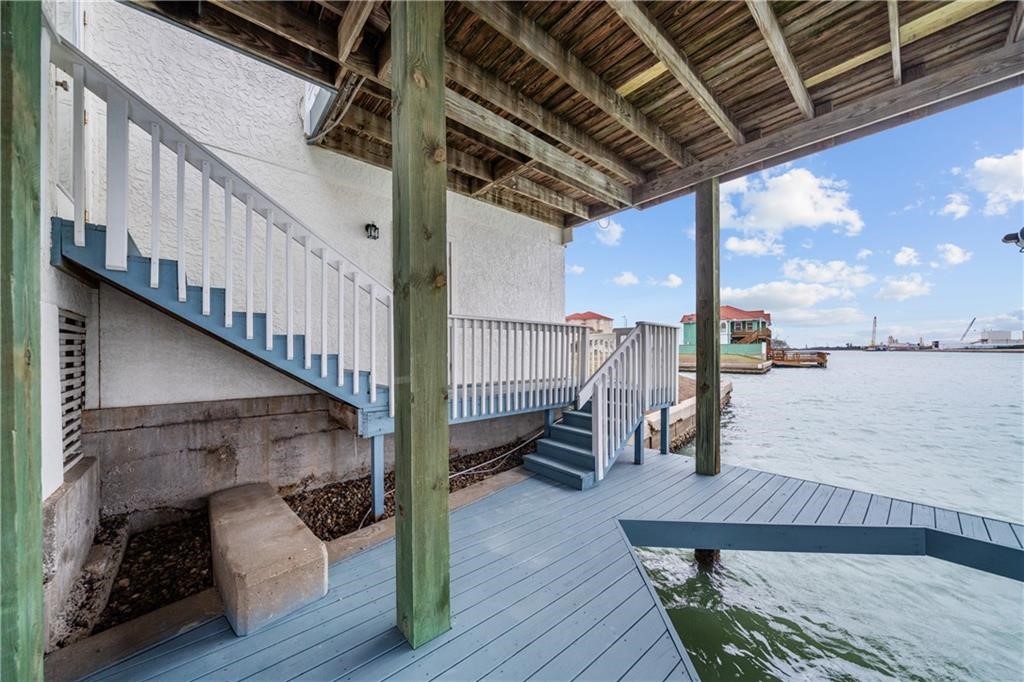 741 Snug Corpus Christi, TX 78402 - Photo 39 of 40 a view of deck with patio