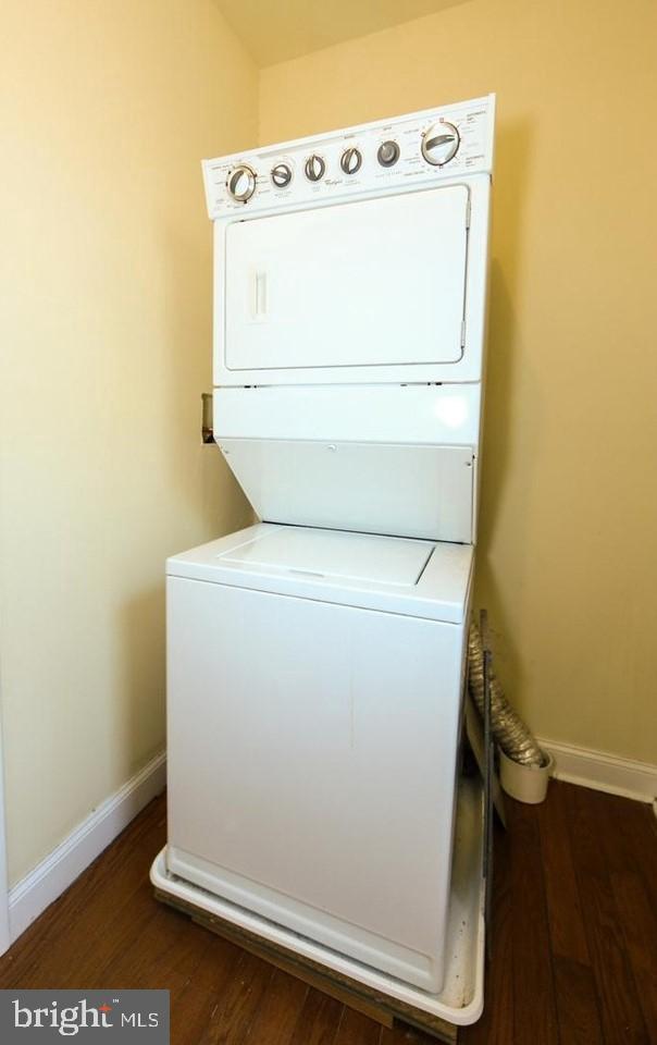 1708 West Diamond Street, Unit B Philadelphia, PA 19121 - Photo 20 of 20 a utility room with dryer and washer