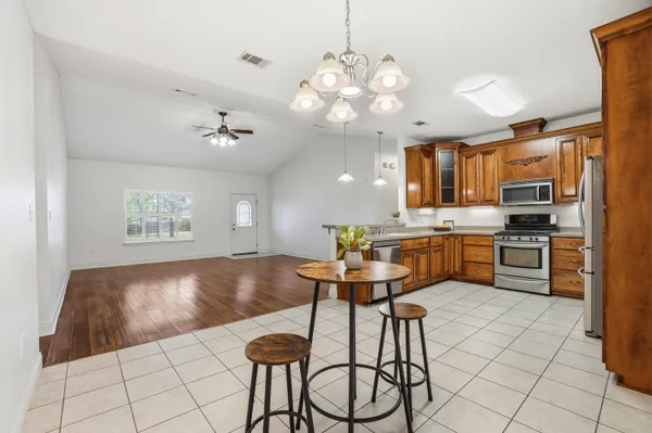 $284,500 | 1310 Texas Parkway, Crestview, FL 32536