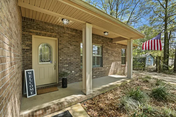 $284,500 | 1310 Texas Parkway, Crestview, FL 32536