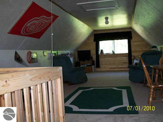 8498 West Alger Road Alger, MI 48610 - Photo 10 of 13 1753722-9.JPG