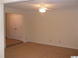 19839 Henderson Road, Unit K Cornelius, NC 28031 - Photo 8 of 16 Gallery Image 8