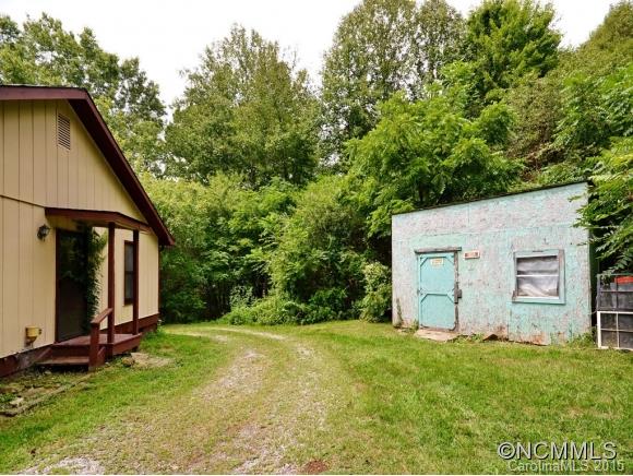 245 Riddle Road Swannanoa, NC 28778 - Photo 13 of 15 Gallery Image 13